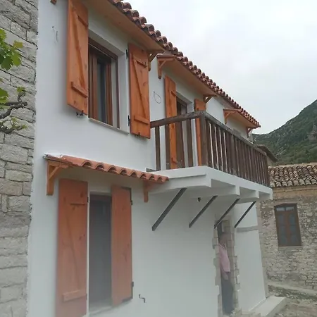 Cheerful 4 Bedroom Villa With Patio Villa